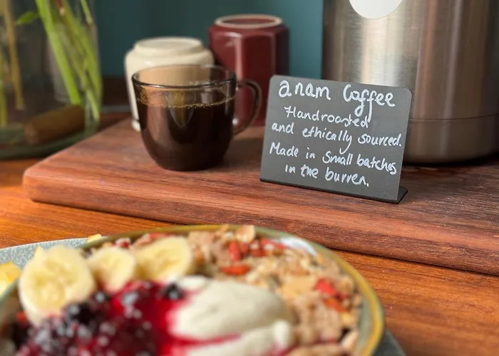 Хостел The Common Knowledge Centre